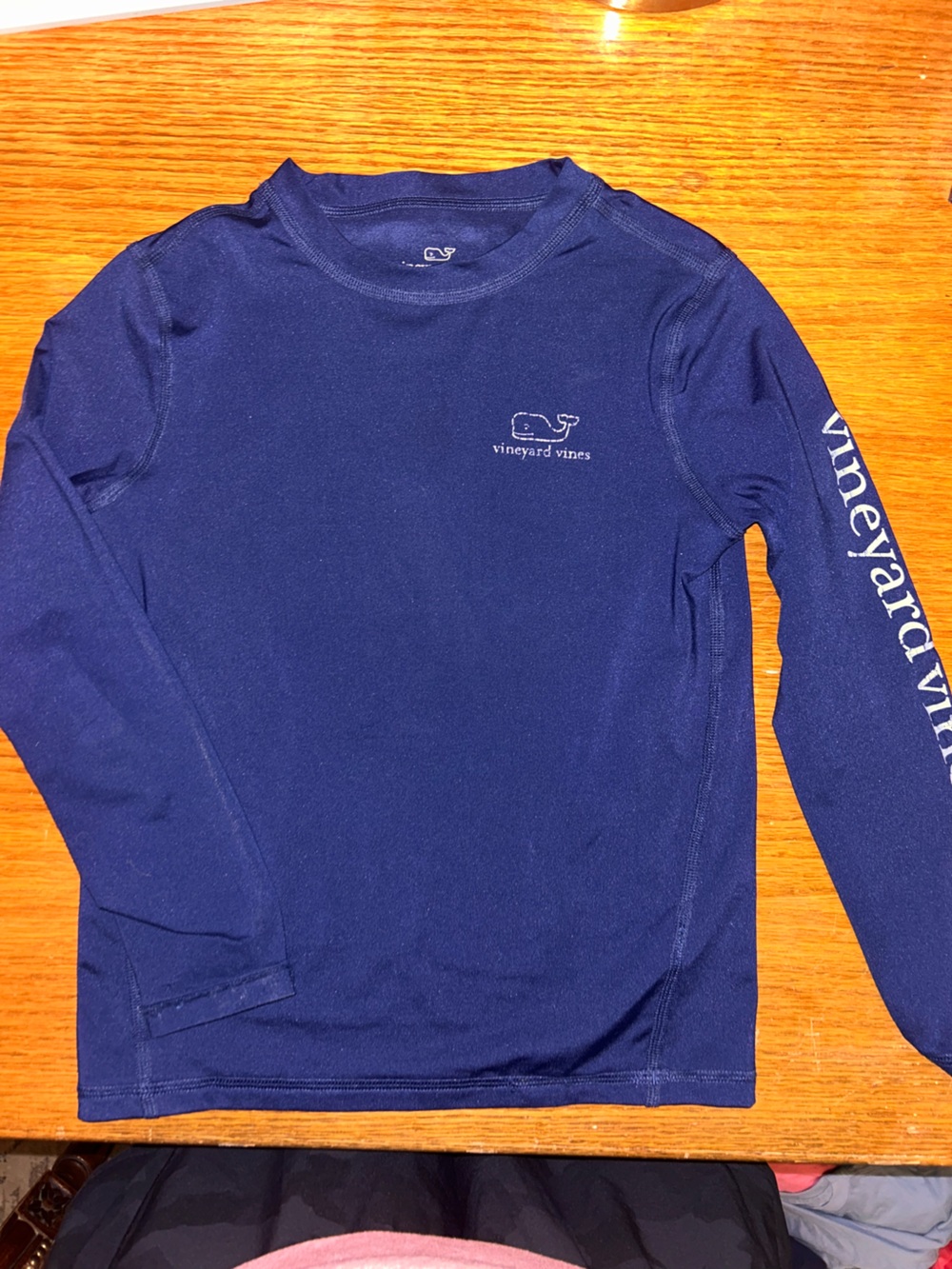 Vineyard Vines Men's Navy Long-Sleeve Crewneck Sweater with Logo Sleeve Print